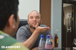 Руслан Нуриддинов: "Энг кўп маошни футболчилар олади. Уларга яна нима керак?"