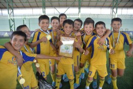 Odil Cup II. 2006 йилда туғилган футболчилар учун фестивалнинг ёпилиш маросими ўтказилди