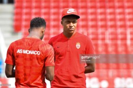 "Monako" ustozi Mbappe nima uchun "Dijon"ga qarshi o'ynamaganini aytib o'tdi