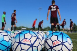 Eron Janubiy Koreya va Suriyaga qarshi o'ynaydigan mahalliy futbolchilar ro'yxatini ma'lum qildi