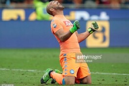 Napoli Reynani PSJga kamida 15 mln evroga sotadi