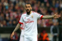 "Marsel" Mitroglu uchun 14 mln evro taklif qildi