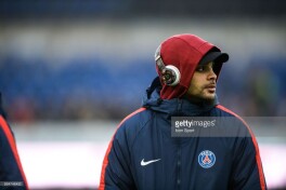 Daxshat! PSJ futbolchisining yangi soch turmagini ko'rdingizmi? + FOTO