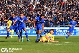 "Nasaf" yarim himoyachisi Toshkent grandiga o'tadi