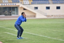 “Металлург” билан Ўзбекистон чемпиони ва кубок соҳиби бўлган мураббий истеъфо берди