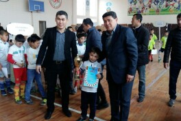 "Vatan himoyachilari kuni"ga bag'ishlangan musobaqa bo'lib o'tdi