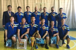 Olamsport: Ўзбек баскетболчилари халқаро мусобақада совриндор бўлди, Пакьяо Боб Арум билан келишувни бекор қолди ва бошқа хабарлар