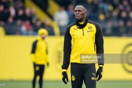Штёгер: "Болтнинг жисмоний сифатлари футболникидан катта фарқ қилади"