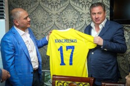 Ўзбекистонда Андрей Канчельскис академияси очилиши мўлжалланмоқда