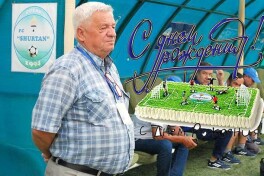 Виктор Алешников 69 ёшга тўлди