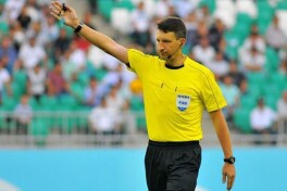 Valentin Kovalenko OCHL 3-saralash bosqichidan o'rin olgan "Shandun Lunen" - "Xanoy T&T" uchrashuvni boshqaradi