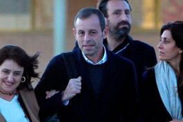 "Барселона" собиқ президенти қамоқдан чиқди