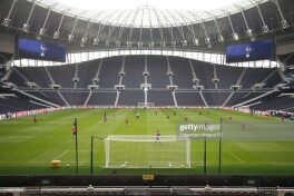 "Tottenxem" yangi stadionda ilk mashg'ulotini o'tkazdi
