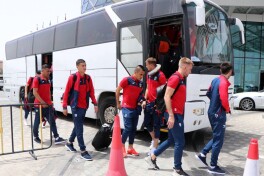 "Lokomotiv" Abu Dabiga yetib bordi