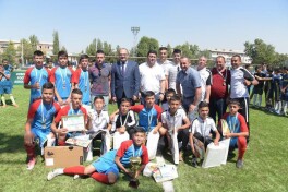 Toshkentda 13-14 yoshli o'smirlar o'rtasidagi mini-futbol bo'yicha “Charm to'p” turniri final bosqichi yakunlandi