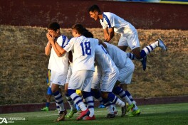 O'zbekiston U-16 Osiyo chempionatiga chiqqan o'yindan GALEREYA