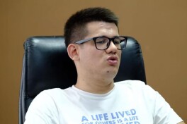 Boshlovchiga "tashlangan" Beg'amov va telefon o'ynab qolgan Saydullaev O'zbekiston Kubogi, OTJ va MTJ haqida keskin fikr bildirishdi (tahliliy dastur)