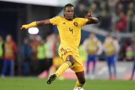 Boyataning Batshuayi libosida maydonga chiqqani qimmatga tushishi mumkin