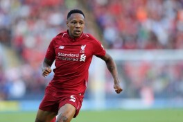 “Liverpul” qanot himoyachisi jamoani tark etayotganini tasdiqladi