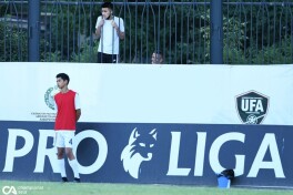 PRO liga. Mirjalol Qosimov kelgan, maydonda Maradona va Timur Hakimov o'ynagan "Oq-tepa" - "Zomin" uchrashuvidan GALEREYA