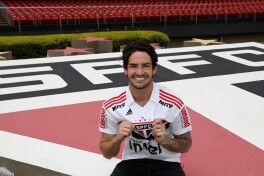 Pato "San-Paulu"dan ketdi