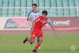 Tojikiston U-19 - O'zbekiston U-19 - 4:1. Barcha gollar va xavfli vaziyatlarni tomosha qiling