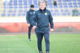 "Бунёдкор" катта мураббийи Марат Мифтахутдинов: "Одатда клубга келган янги инсонлар янгилик қилишга интилишади. Бизда эса сукунат"