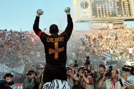 Chilavert Paragvay prezidentligiga o'z nomzodini qo'ymoqchi