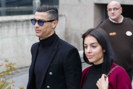 Ronaldu rafiqasining tug'ilgan kunini nishonlashda karantin qoidalarini buzdi