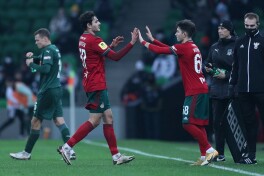 "Вильярреал" "Локомотив" ярим ҳимоячиси билан шартнома имзоламоқчи