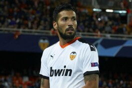 "Liverpul" argentinalik o'yinchi bilan shartnoma tuzmoqchi