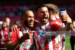 APLga chiqish uchun pley-off.  "Brentford" - "Suonsi" 2:0