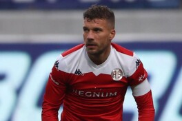 Lukas Podolski turk klubidan ketmoqda