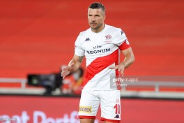 Podolski “Oltin to'p” haqida: “Natijaga tupurdim. Tanlov siyosat bilan bog'liq”