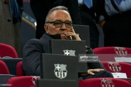 "Barselona" sobiq prezidenti klub bu mavsumda La Liga, Ispaniya kubogi va Chempionlar ligasini qo'lga kiritishini aytdi