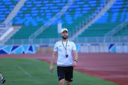 Александар Стожмирович: “Мураббийлик фаолиятимни яна Ўзбекистонда давом эттиришни истайман. "Нефтчи”га қайтамасам керак"