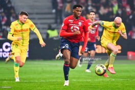 "Arsenal" Fransiya chempionatining eng yaxshi to'purariga qiziqmoqda