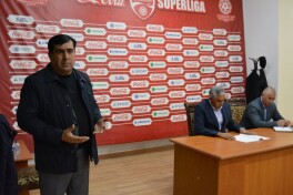 "Рахат Жапаров билан келишамиз" — "Бухоро" раҳбари