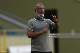 "Fenerbaxche"ga yangi murabbiy tayinlandi