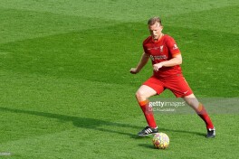"Liverpul"ning sobiq futbolchisi Dirk Kyuyt boks jangini o'tkazadi