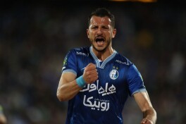 Eron. "Istiqlol" "Persepolis"ning ochko yo'qotishidan unumli foydalandi