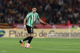 "Betis" Bartra bilan shartnomani uzaytirmoqchi