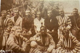 “Ўзбек футболи тарихи”: Қўқонда футбол ўйнаган рус аскарлари, латта-путталардан ясалган тўплар, янги ташкил этилган Туркистон ўлкаси биринчилиги