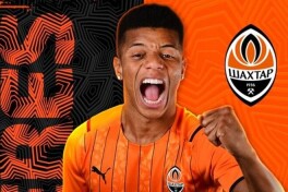 "Yuventus" Neres bilan muzokaralarni boshladi