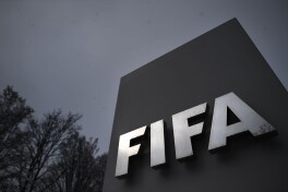 FIFA мухлислар сабаб Шотландия ва Уэльсни жазолади