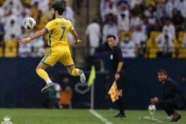⚡️ “Championat.asia” Машарипов билан боғланди. Футболчи ижтимоий тармоқда “Ал Аҳли”ни кузатишни бошлади