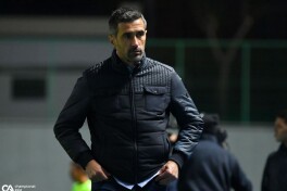 "Бунёдкор" бош мураббийи 9, 10 ва 11-синф ўқувчиларини қайдномага киритди
