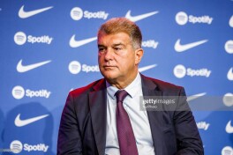 Лапорта: "Барселона" Суперлигада йилига 300 миллион евро ишлаб топган бўларди"