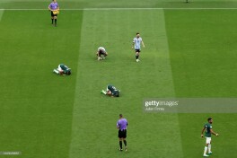 Argentina ustidan qozonilgan g'alabadan so'ng saudiyalik har bir futbolchi 2.5 mln evrodan mukofot puli olgan