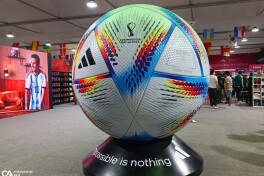 Saudiyaning g'alabasini samolyotda ko'rib ketgan muxlislar, fan zonada hammadan faol meksikaliklar. Mundial kundaligi